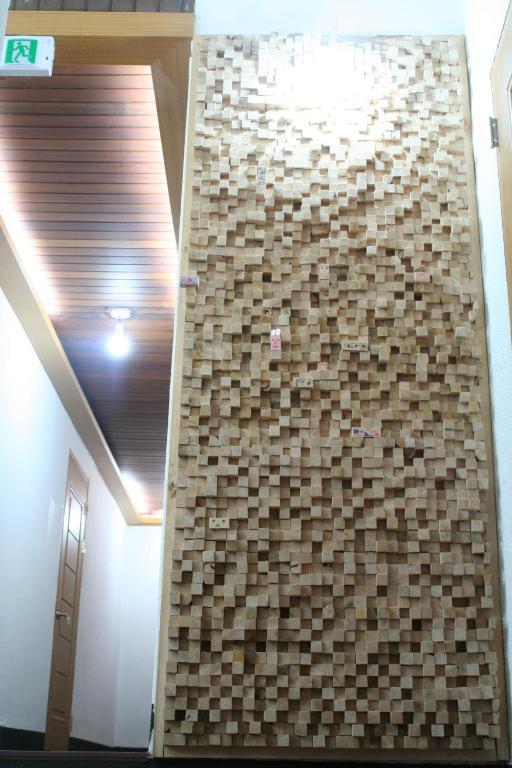 Huga Haus Hostel Seoul Bagian luar foto